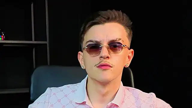 FelixStarkk Live XXX-chat