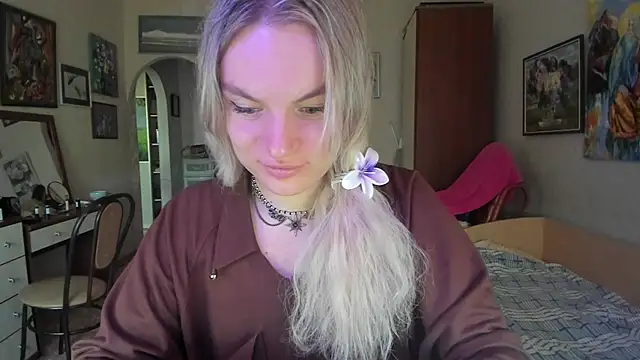 milliKira006's Webcam Show