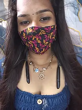 XXX chat uživo modela Tamil_Charu_