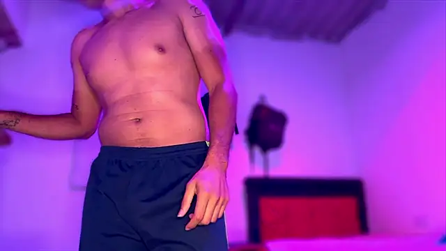 Chat XXX en directo de Midnight_Vault