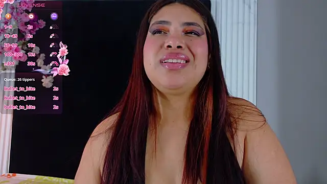 Chat XXX en directo de rouxinferno_cr