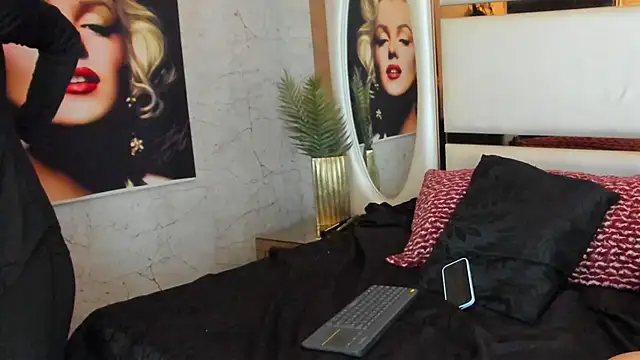 celestestars Adlı Modelin Canlı XXX Sohbeti