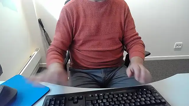 Buggemann Chat XXX live