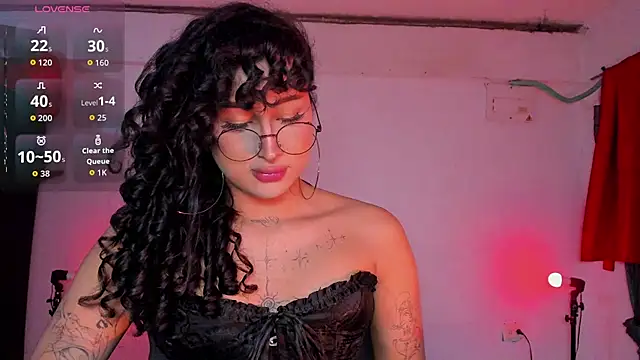 دردشة Heka_Prudence الجنسية المباشرة