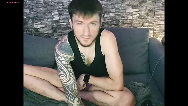 th1_ Live XXX Chat