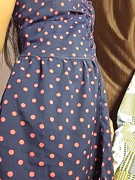 hansika_25 现场XXX聊天