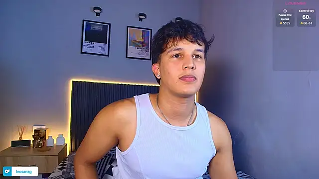 Leo_Savage_ Chat XXX in diretta