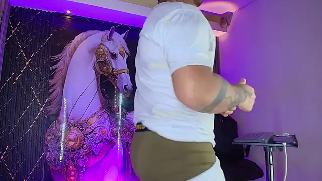 Iam_Josue-'s Live XXX Chat