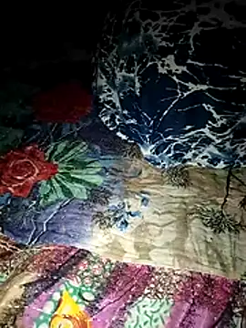 Ruhani-couple001 élő XXX-chatje