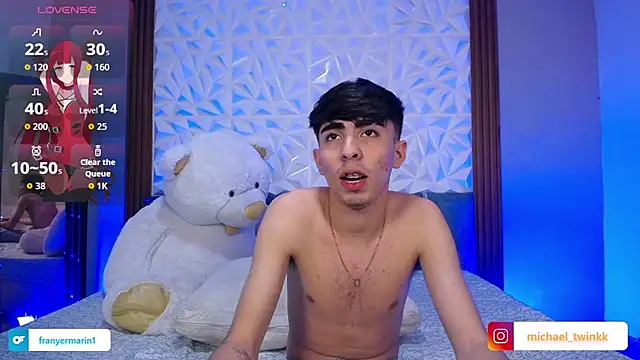 Michael_and_twinkk Live XXX-Chat
