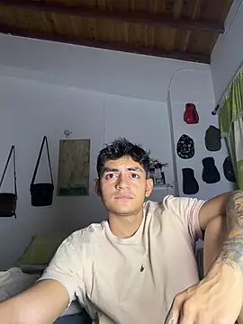 Chat +18 de Jack_krimmer ao vivo