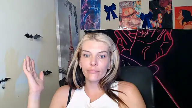 VanessaRey_ Chat XXX in diretta
