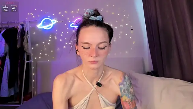 Chat XXX en directo de HottieEVER