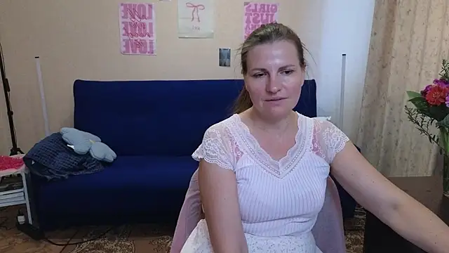 Mirabelle_Velvet's Live XXX Chat