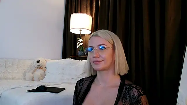 TinaHarley Live XXX-Chat