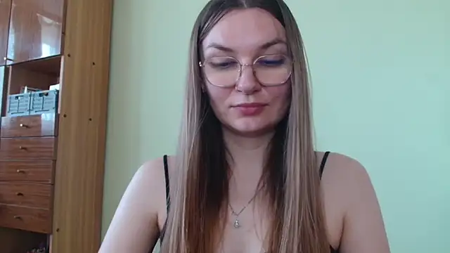 LooveELLYx Live XXX-Chat