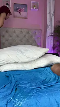 caro_lovings' Live XXX Chat