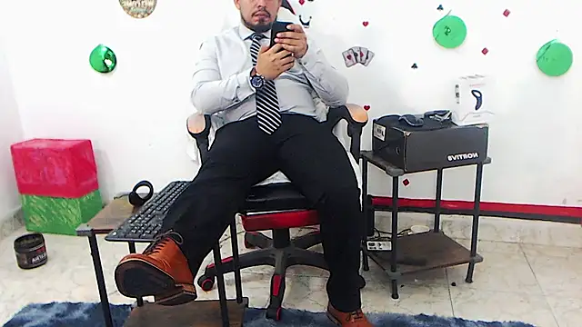 KalethBigDick 라이브 XXX 채팅