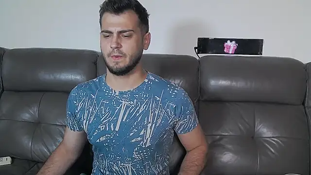 CrazyDom1 Chat XXX live