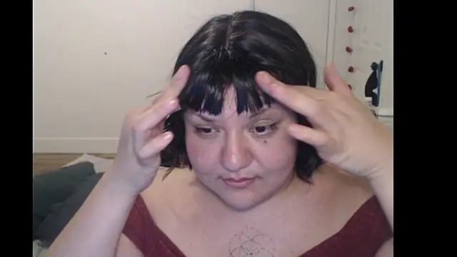 Chat +18 de MaevenNectar ao vivo