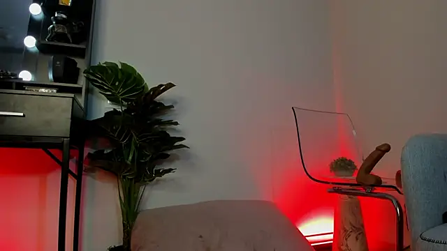 Chat +18 de Mia__Milan ao vivo
