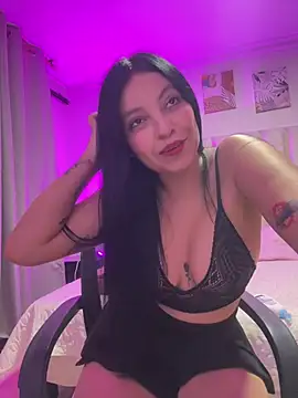 Chat XXX en directo de Miel_rousse