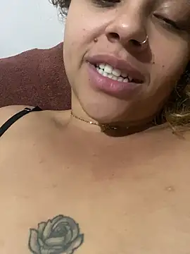 Chloe_Leaozinho Chat XXX live