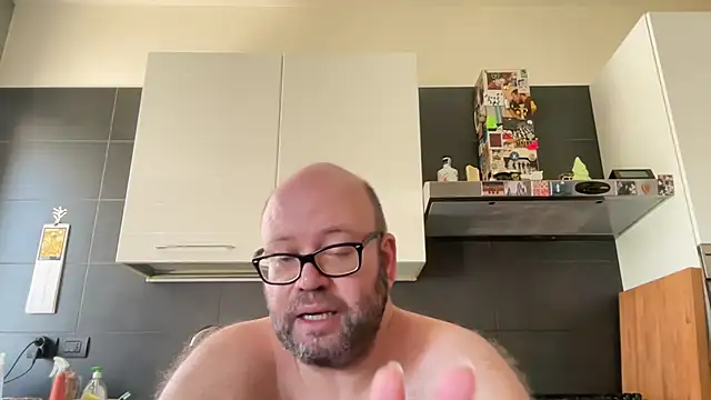 Онлайн чат XXX theitalianbear