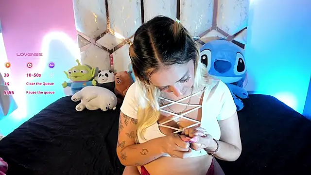 Amanda_klaire Obrolan Langsung XXX