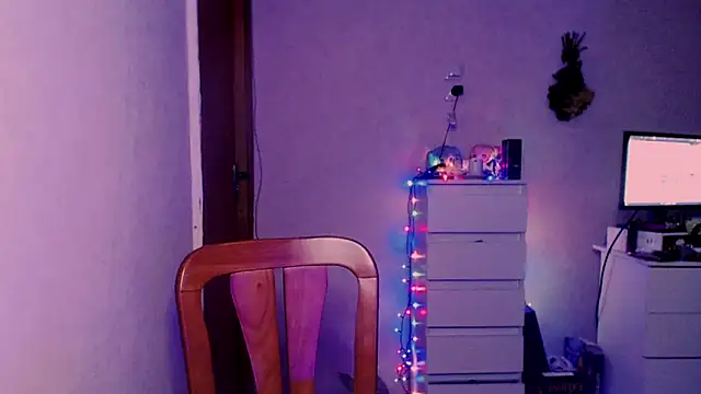 xxxcharismaaa XXX чат на живо