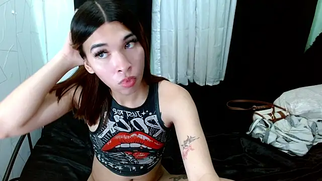 Yourgoddess_jadeのライブXXXチャット