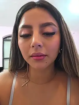 CelesteBlaze_'s Live XXX Chat