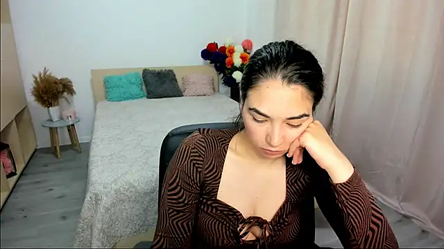 AlexaJuly Adlı Modelin Canlı XXX Sohbeti