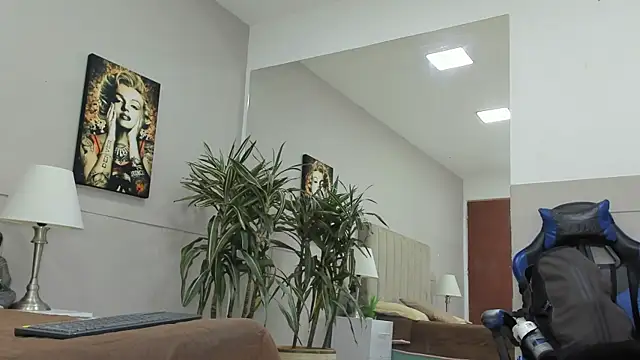 Živý XXX chat Angie_abby