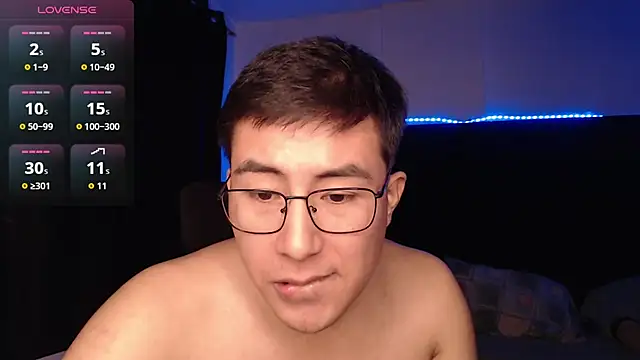 andrewmhilton_ Live XXX-Chat