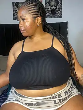 LunaCovenn – Live XXX-chat
