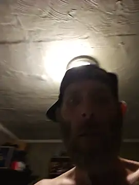 EEYORE86 Show in webcam