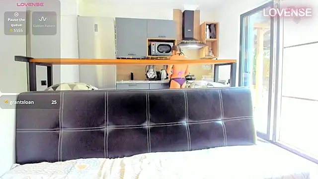 Chat XXX en directo de ElizSweet