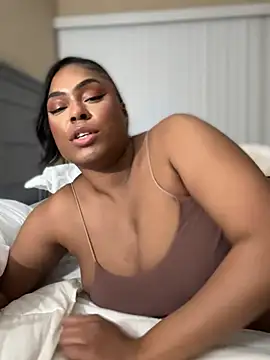 CandyLuxxxx's Live XXX Chat