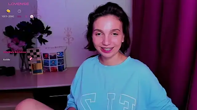 KindHazelHere_ Adlı Modelin Canlı XXX Sohbeti