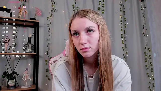 NellieEinspahr's Live XXX Chat