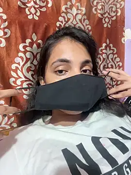 Sandhya_77's Live XXX Chat