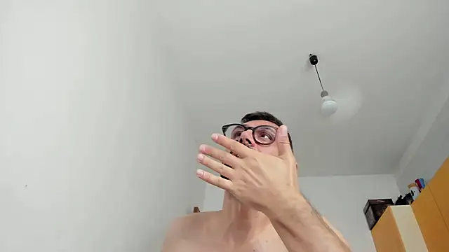 Chat XXX en directo de RyuKenZen