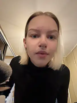 Онлайн чат XXX AshleyMur