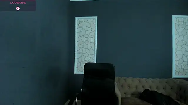 XXX chat uživo modela BrianHunts