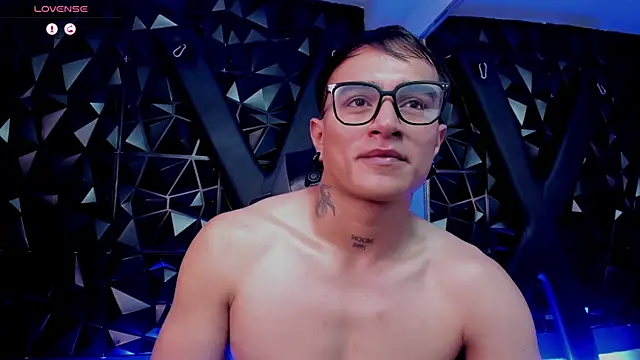 LiamDeeps Live XXX-chat