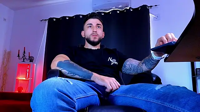 MightyAaron66 Obrolan Langsung XXX