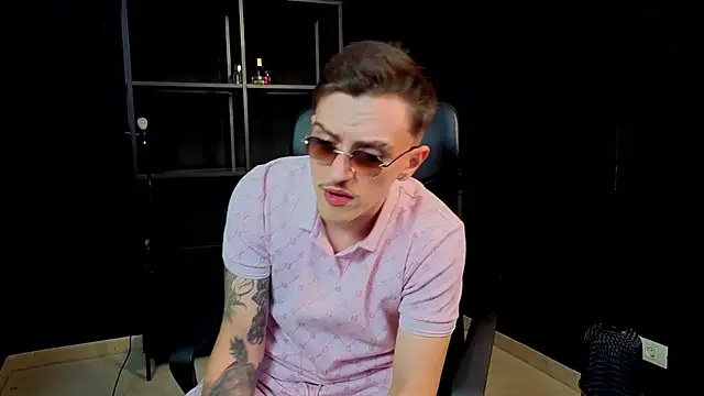 FelixStarkk 라이브 XXX 채팅