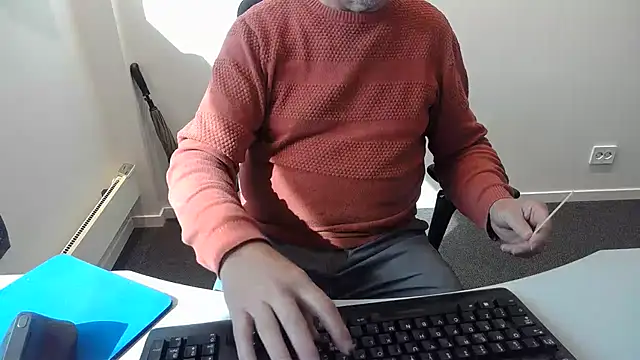 Онлайн чат XXX Buggemann