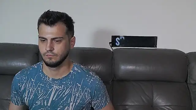 CrazyDom1 Chat XXX live